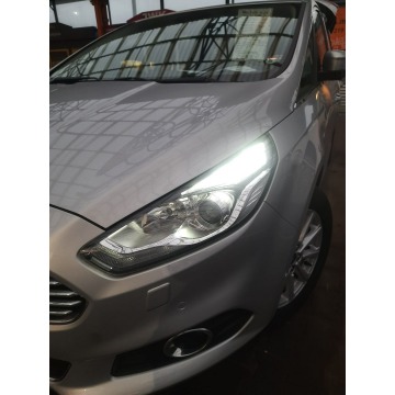 Ford S-MAX  Minivan/Van 2018,  2.0 diesel, automat - Na sprzedaż za 59 700 zł - Mysłowice - zdjęcie 4