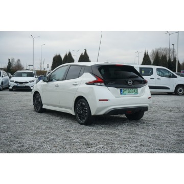 Nissan Leaf  Hatchback 2022 elektryczny, automat - Na sprzedaż za 89 000 zł - Poznań - zdjęcie 8