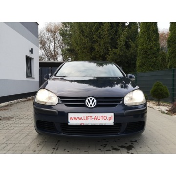 Volkswagen Golf 2005,  1.6 benzyna - Na sprzedaż za 15 900 zł - Strzegom - zdjęcie 2