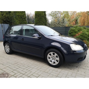 Volkswagen Golf 2005,  1.6 benzyna - Na sprzedaż za 15 900 zł - Strzegom - zdjęcie 3