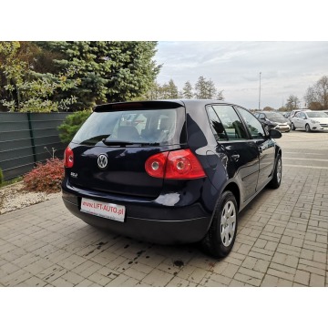 Volkswagen Golf 2005,  1.6 benzyna - Na sprzedaż za 15 900 zł - Strzegom - zdjęcie 5