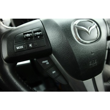 Mazda 3  Hatchback 2010,  2.0 benzyna - Na sprzedaż za 22 900 zł - Bytom - zdjęcie 8