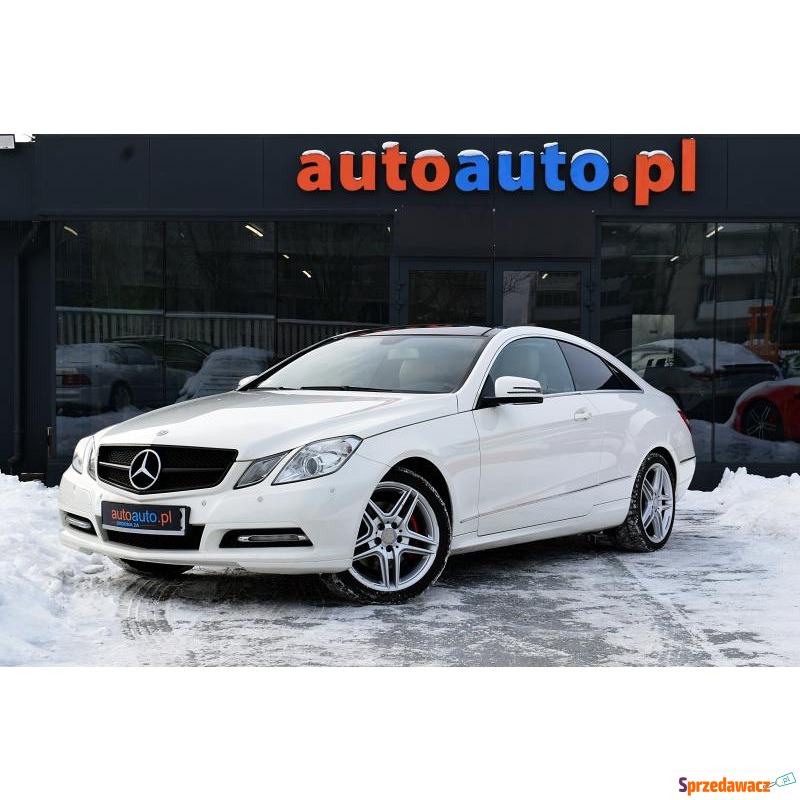 Mercedes - Benz E-klasa  Coupe/Sportowy 2012,  3.0 benzyna, automat - Na sprzedaż za 37 900 zł - Warszawa