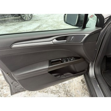 Ford Mondeo 2015,  2.0 diesel, automat - Na sprzedaż za 29 900 zł - Oświęcim - zdjęcie 8