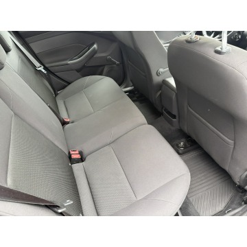 Ford Focus 2016,  1.5 diesel - Na sprzedaż za 14 900 zł - Pyzdry - zdjęcie 10