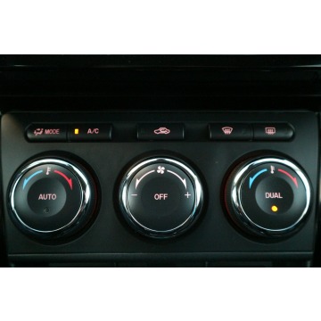 Mazda 6 2011,  2.0 benzyna - Na sprzedaż za 26 500 zł - Bytom - zdjęcie 7