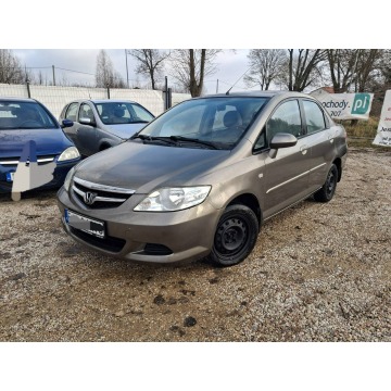 Honda City - niskie przebieg, super do miasta 1.4 benzyna Tanie Auta Fasty