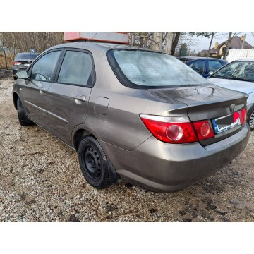 Honda City  Sedan/Limuzyna 2006,  1.4 benzyna - Na sprzedaż za 7 199,00 zł - Fasty - zdjęcie 5