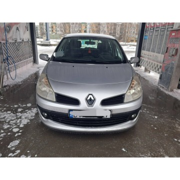 Renault Clio  Hatchback 2006,  1.4 benzyna - Na sprzedaż za 4 999,00 zł - Fasty - zdjęcie 6