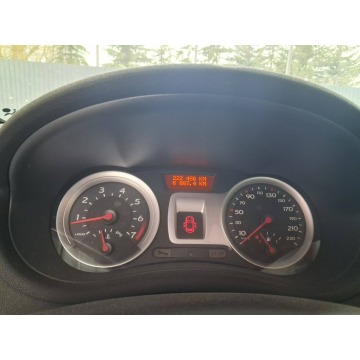 Renault Clio  Hatchback 2006,  1.4 benzyna - Na sprzedaż za 4 999,00 zł - Fasty - zdjęcie 8