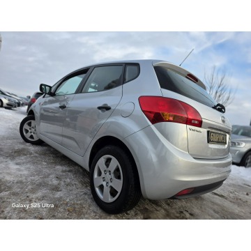 Kia Venga  Hatchback 2010,  1.4 benzyna - Na sprzedaż za 17 999 zł - Nowe Sójki - zdjęcie 12