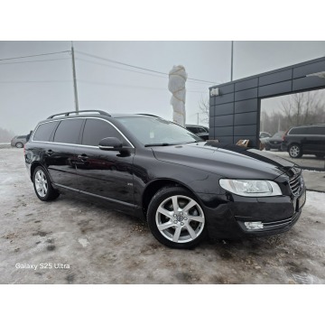 Volvo V70 2015,  2.0 diesel, automat - Na sprzedaż za 29 999 zł - Nowe Sójki - zdjęcie 5