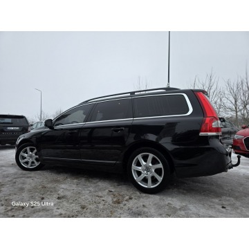 Volvo V70 2015,  2.0 diesel, automat - Na sprzedaż za 29 999 zł - Nowe Sójki - zdjęcie 11