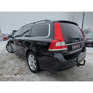 Volvo V70 2015,  2.0 diesel, automat - Na sprzedaż za 29 999 zł - Nowe Sójki - zdjęcie 8