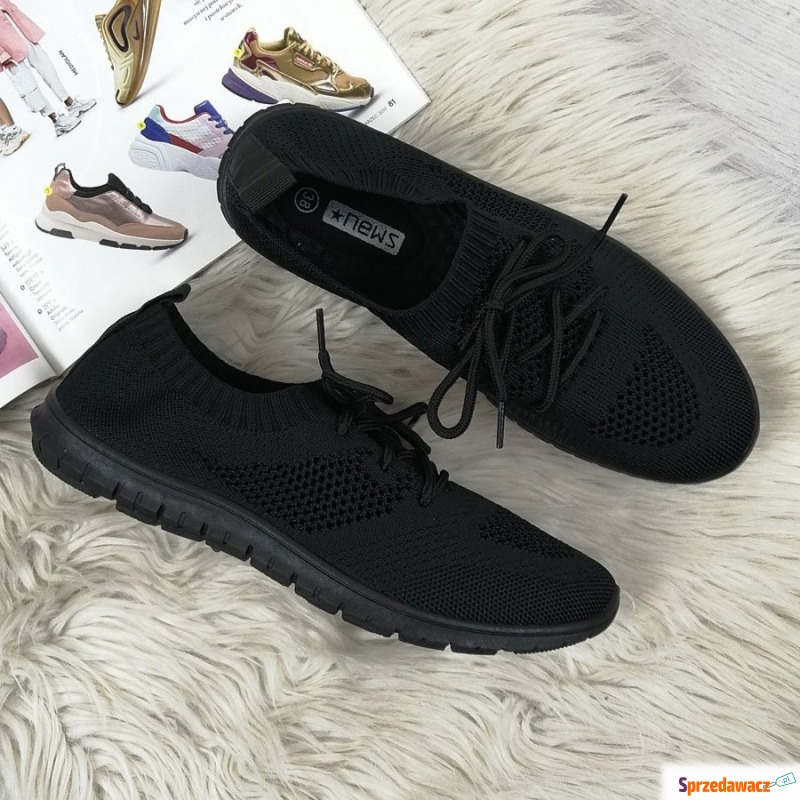 Buty sportowe damskie siateczkowe...