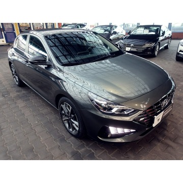 Hyundai i30  Hatchback 2022,  1.5 benzyna, automat - Na sprzedaż za 73 900 zł - Mysłowice - zdjęcie 7