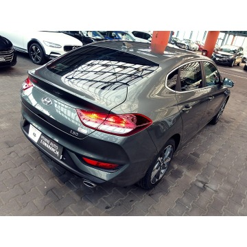 Hyundai i30  Hatchback 2022,  1.5 benzyna, automat - Na sprzedaż za 73 900 zł - Mysłowice - zdjęcie 10