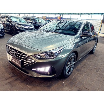 Hyundai i30  Hatchback 2022,  1.5 benzyna, automat - Na sprzedaż za 73 900 zł - Mysłowice - zdjęcie 8