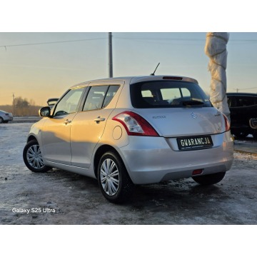 Suzuki Swift  Hatchback 2012,  1.2 benzyna - Na sprzedaż za 16 999 zł - Nowe Sójki - zdjęcie 8
