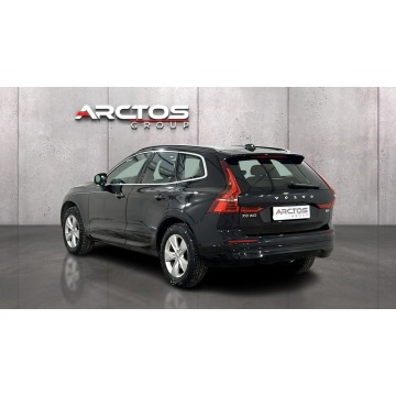 Volvo   SUV 2021,  2.0 benzyna, automat - Na sprzedaż za 101 800 zł - Warszawa - zdjęcie 3