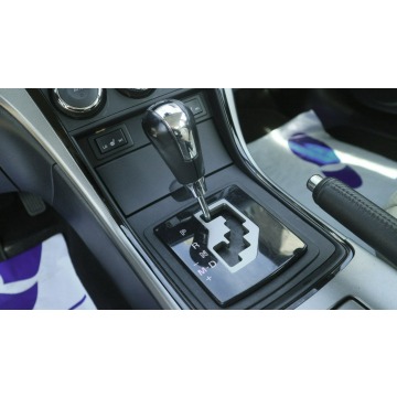 Mazda 6  Hatchback 2010,  2.0 benzyna, automat - Na sprzedaż za 26 700 zł - Bytom - zdjęcie 12