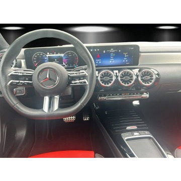 Mercedes - Benz CLA-klasa  Coupe/Sportowy 2025,  2.0 diesel, automat - Na sprzedaż za 206 590 zł - Warszawa - zdjęcie 9