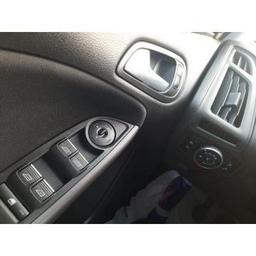 Ford Focus  Kombi 2014,  1.0 benzyna - Na sprzedaż za 23 700 zł - Mysłowice - zdjęcie 9