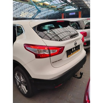 Nissan Qashqai  Terenowy 2015,  1.2 benzyna - Na sprzedaż za 39 900 zł - Mysłowice - zdjęcie 6