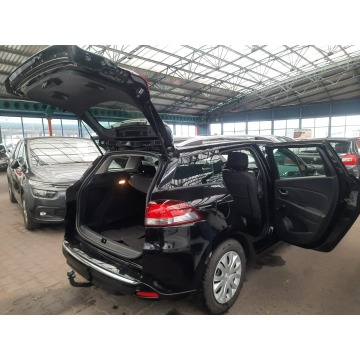 Renault Clio  Kombi 2017,  0.9 benzyna - Na sprzedaż za 29 700 zł - Mysłowice - zdjęcie 9