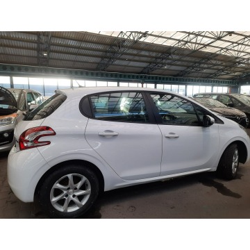 Peugeot 208  Hatchback 2014,  1.2 benzyna - Na sprzedaż za 19 800 zł - Mysłowice - zdjęcie 8