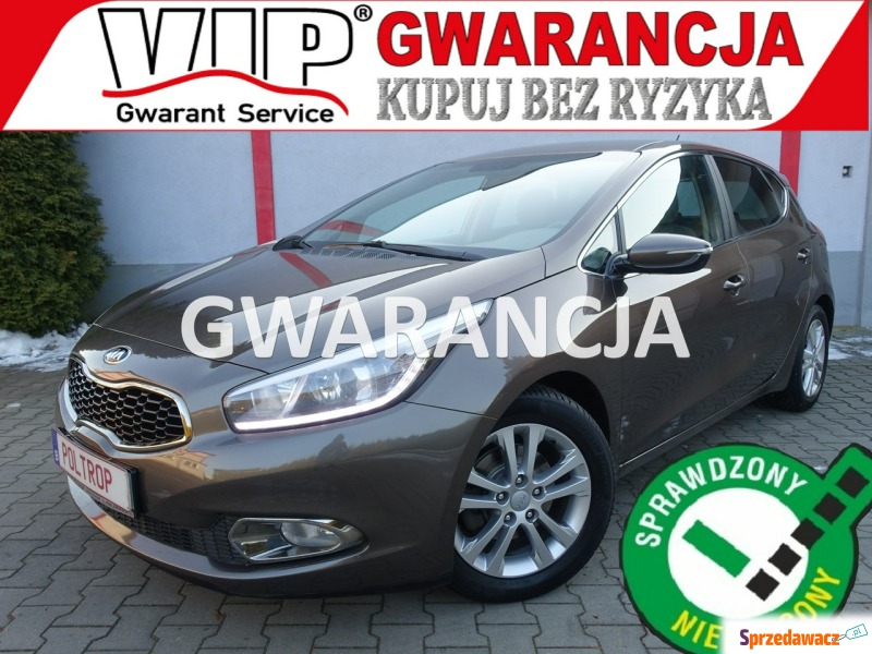 Kia Ceed  Hatchback 2012,  1.6 diesel - Na sprzedaż za 23 900 zł - Częstochowa