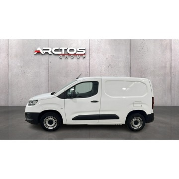 Toyota ProAce 2022,  1.5 diesel - Na sprzedaż za 50 615 zł - Warszawa - zdjęcie 2