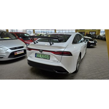 Toyota   Sedan/Limuzyna 2023,  1.5, automat - Na sprzedaż za 59 900 zł - Mysłowice - zdjęcie 10