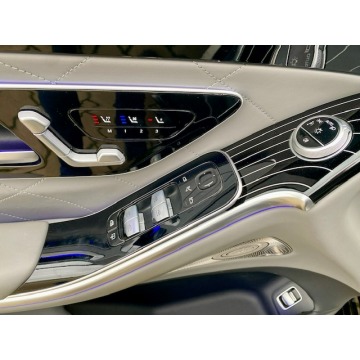 Mercedes - Benz S-klasa  Sedan/Limuzyna 2022,  4.0 benzyna, automat - Na sprzedaż za 439 000 zł - Leszno - zdjęcie 9