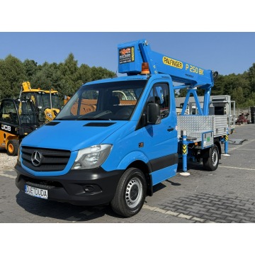 Mercedes - Benz Sprinter 2018,  2.5 diesel - Na sprzedaż za 436 650 zł - Widełki - zdjęcie 3