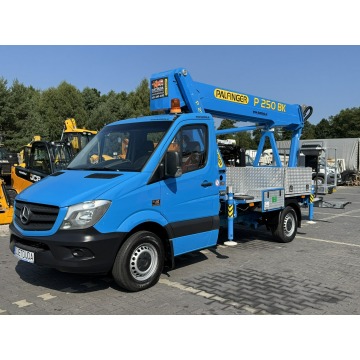 Mercedes - Benz Sprinter 2018,  2.5 diesel - Na sprzedaż za 436 650 zł - Widełki - zdjęcie 6
