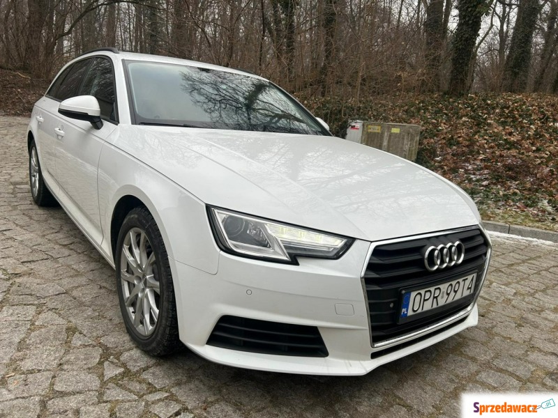Audi A4 2018,  2.0 diesel, automat - Na sprzedaż za 53 600 zł - Nysa