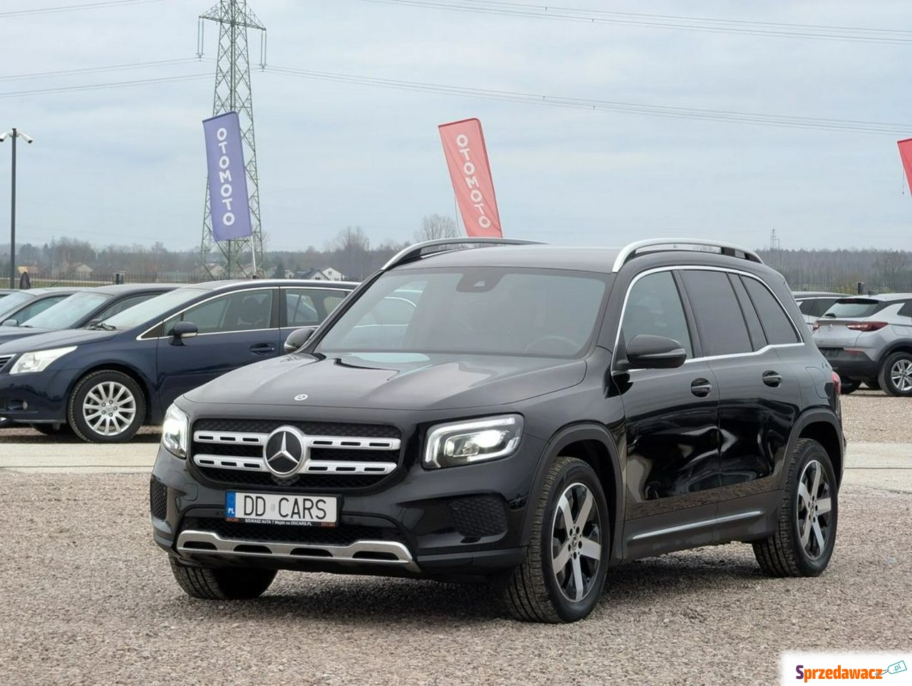 Mercedes - Benz GLB-klasa 2022