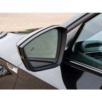 Skoda Superb  Sedan/Limuzyna 2018,  2.0 diesel, automat - Na sprzedaż za 76 900 zł - Goworowo - zdjęcie 8