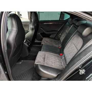 Skoda Superb  Sedan/Limuzyna 2018,  2.0 diesel, automat - Na sprzedaż za 76 900 zł - Goworowo - zdjęcie 12