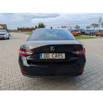 Skoda Superb  Sedan/Limuzyna 2016,  2.0 diesel, automat - Na sprzedaż za 63 900 zł - Goworowo - zdjęcie 7