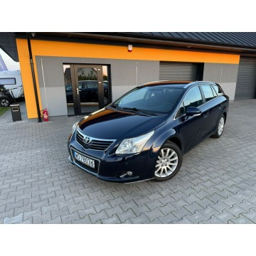 Toyota Avensis - Klima Tempomat Navi Serwis Gwarancja