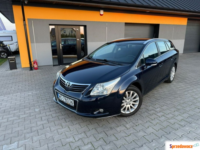Toyota Avensis 2009,  1.8 benzyna - Na sprzedaż za 23 900 zł - Goworowo
