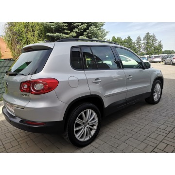 Volkswagen Tiguan 2008,  2.0 diesel - Na sprzedaż za 32 900 zł - Strzegom - zdjęcie 5