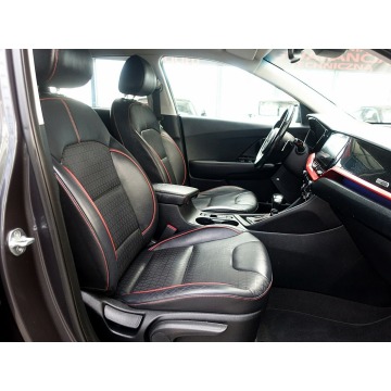 Kia Niro  SUV 2019,  1.6 hybryda, automat - Na sprzedaż za 86 900 zł - Mysłowice - zdjęcie 12