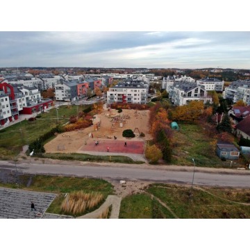 Mieszkanie  4 pokojowe Gdynia,   75 m2, trzecie piętro - Sprzedam - zdjęcie 2