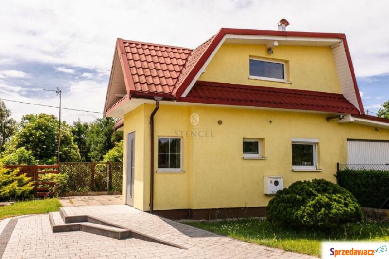 Sprzedam dom Glincz -  wolnostojący jednopiętrowy,  pow.  60 m2,  działka:   605 m2