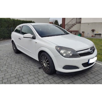 Opel Astra GTC 90KM benzyna 2009 r.