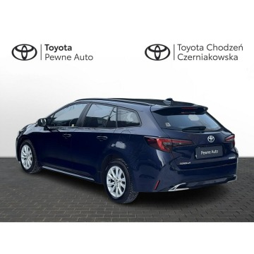 Toyota Corolla 2023,  1.8 hybryda, automat - Na sprzedaż za 91 900 zł - Warszawa - zdjęcie 4