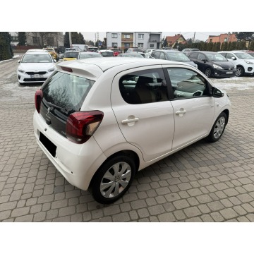 Peugeot 108  Hatchback 2018,  1.0 benzyna, automat - Na sprzedaż za 31 900 zł - Orzech - zdjęcie 6